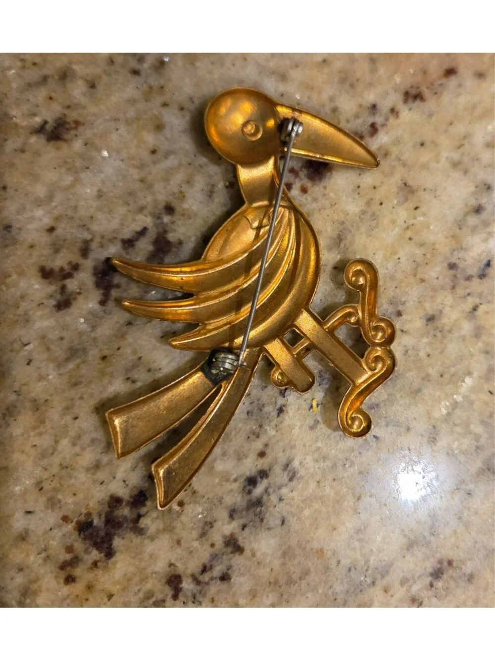 Vintage Songbird Toucan Crow Parrot Gold Brass Tone Pin